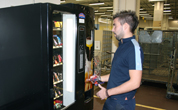 EasySnacks varuautomat utplacerad hos Postverket